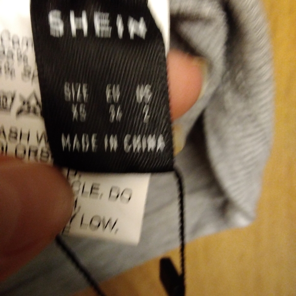 NWT SheIn extra small size 2 spaghetti strap dress - Picture 3 of 3